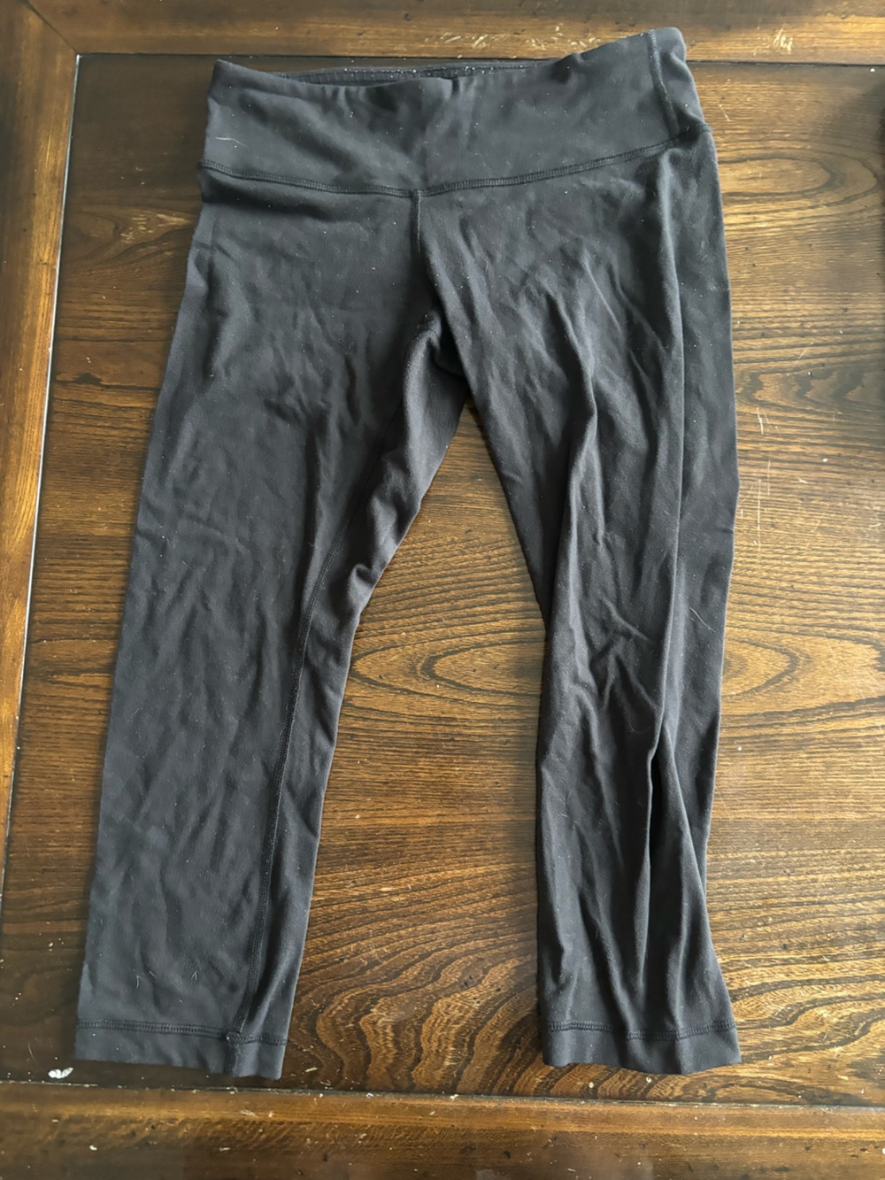 Lululemon Black Cropped Leggings